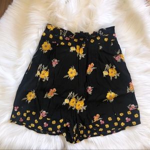 Forever21 floral black highwaist shorts